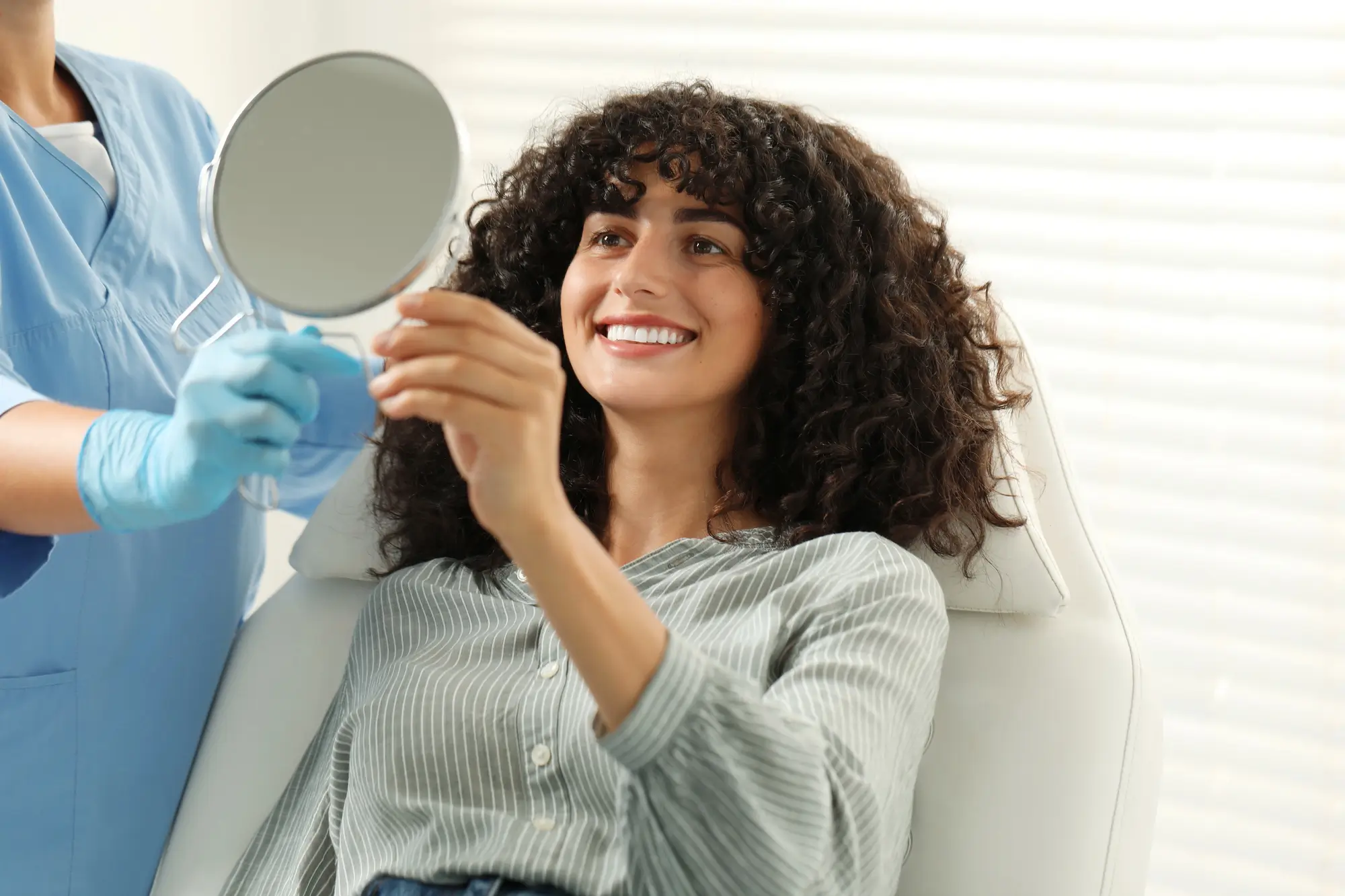 Smile-Makeover-in-Bethesda-Veneer-Consultation